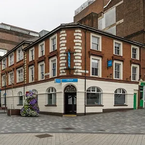 Citi London Luton 2*, Luton (Bedfordshire) Royaume-Uni