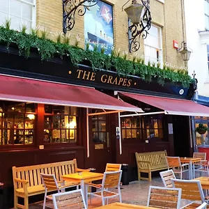 The Grapes Pub 3*, Southampton Royaume-Uni